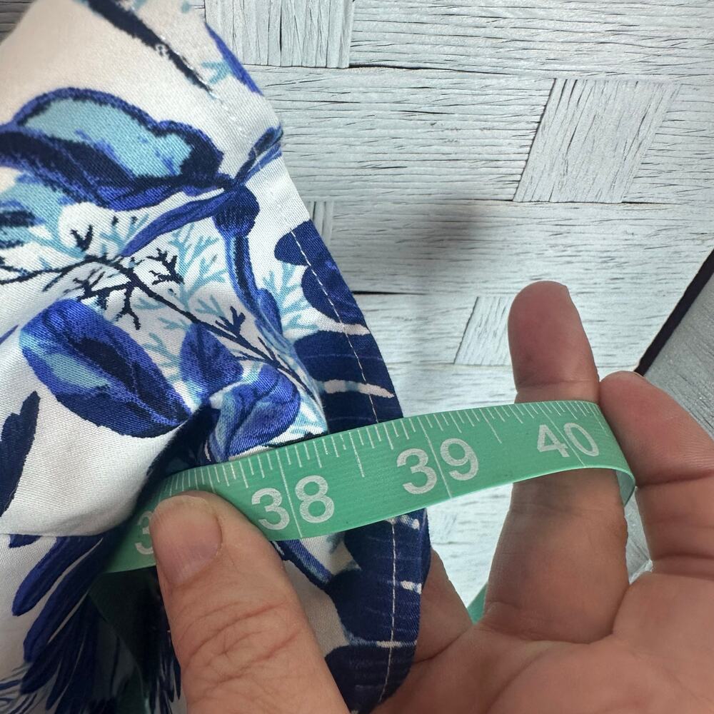 Talbots tropical sleeveless dress ruffle hem blue & white body Khan travel ￼ - Picture 13 of 14